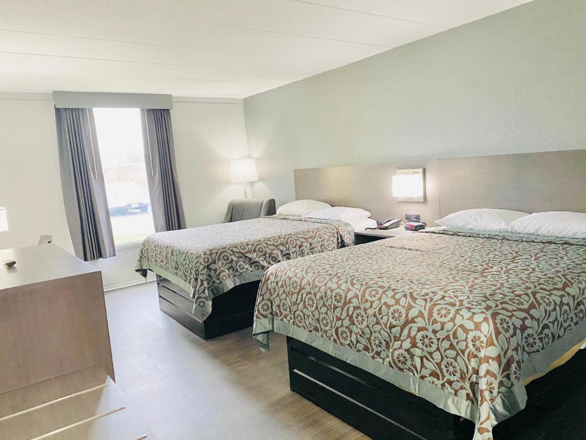 Days Inn By Wyndham Sharonville Esterno foto