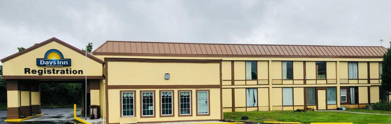 Days Inn By Wyndham Sharonville Esterno foto